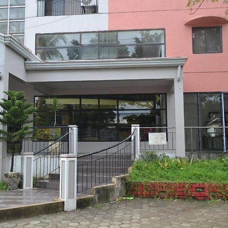 Sdr Serviced Apartments 宿务 外观 照片
